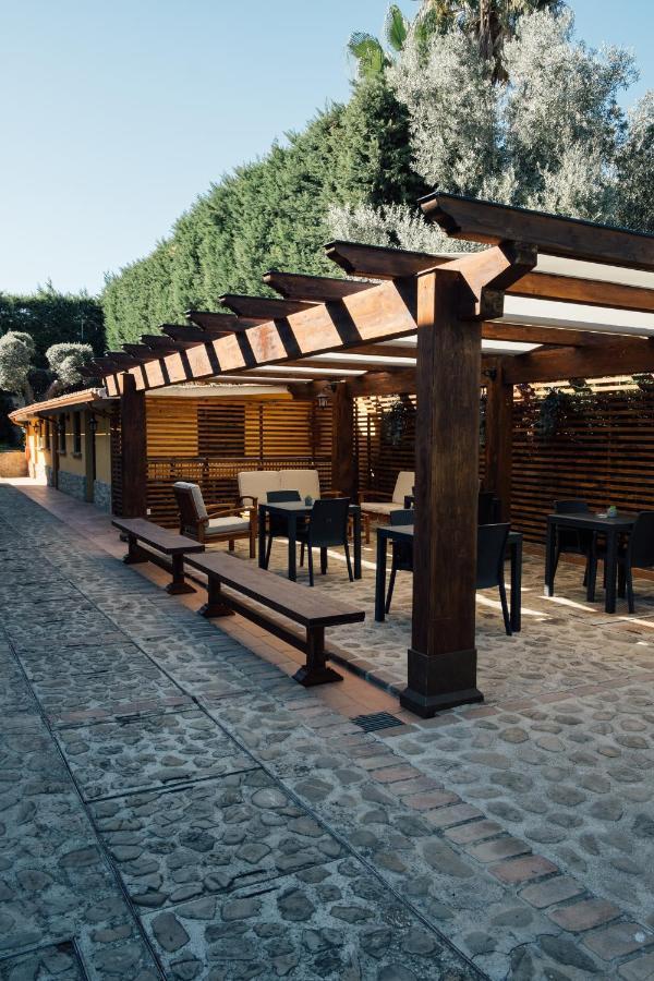 Tenuta Un Posto Al Sole Luxury B&B Rossano Stazione Bagian luar foto